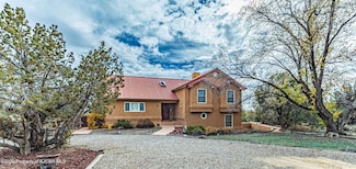 5607 La Veta Dr, Farmington, NM 87402