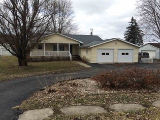 474 N Main St, Andrews, IN 46702