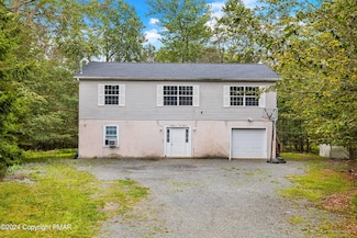 5265 Glen Terrace, Tobyhanna, PA 18466