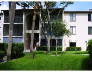 208 Foxtail Dr Unit H1, Greenacres, FL 33415