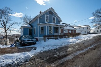 48 Bremer St, Worcester, MA 01605