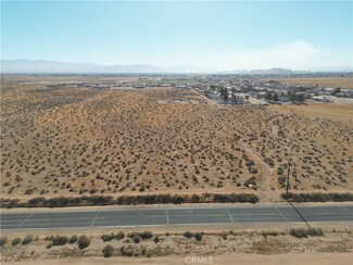 21025 Waalew Rd, Apple Valley, CA 92307