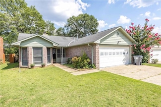 3804 Overlook Dr, Phenix City, AL 36867