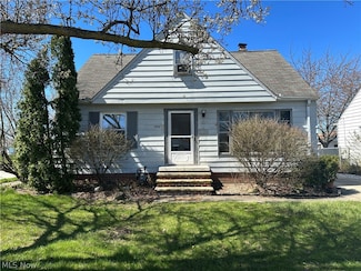 1750 Ridgeview Dr, Wickliffe, OH 44092