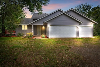 17713 Mackenzie St NE, Forest Lake, MN 55025