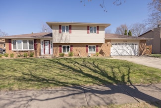 506 Danny Dr, Shorewood, IL 60404