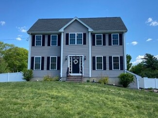 12 Cody Ln, Raynham, MA 02767