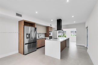 323 NW 104th Terrace, Miami, FL 33150