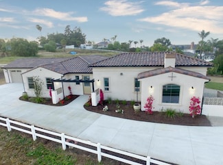 239 Futurity Ln, Fallbrook, CA 92028