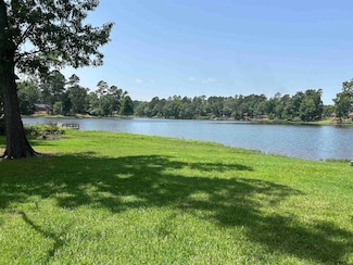 7892 Lakeshore Dr, Tyler, TX 75707
