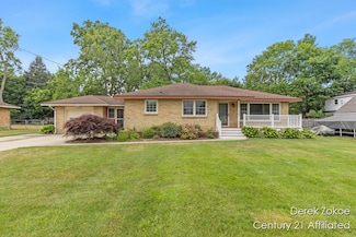 7781 Hickory Ave, Jenison, MI 49428