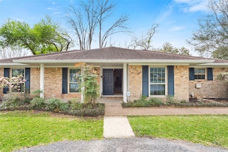12095 11th St, Santa Fe, TX 77510