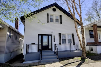5908 Morganford Rd, Saint Louis, MO 63116