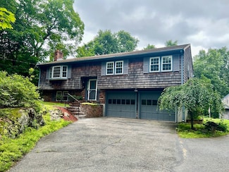 27 Woodland St, Natick, MA 01760