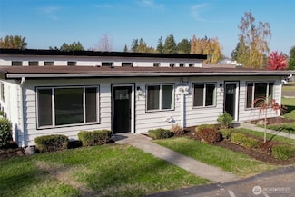 814 5th St Unit 8145, Steilacoom, WA 98388