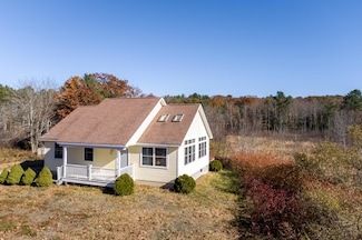 50 Wardtown Rd, Freeport, ME 04032