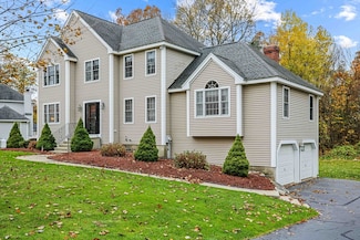 5 Wildflower Dr, Sutton, MA 01590