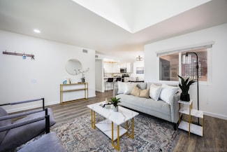 345 N Melrose Dr Unit G, Vista, CA 92083