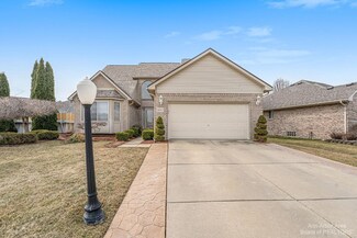 28902 Sugar Island Ct, Rockwood, MI 48173