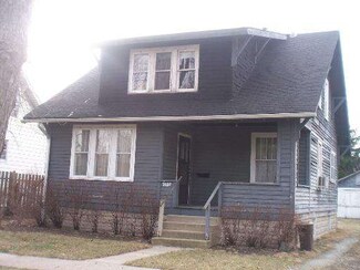 7227 W 57th Place, Summit Argo, IL 60501