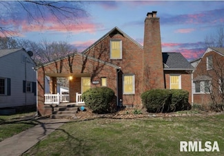 1608 Elmore Ave, Davenport, IA 52803
