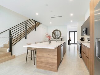 842 SW 11th St, Fort Lauderdale, FL 33315
