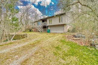7741 Modock Rd, Victor, NY 14564