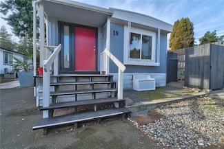 24222 54th Ave W Unit 19, Mountlake Terrace, WA 98043