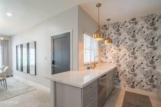 11333 N 92nd St Unit 1075, Scottsdale, AZ 85260