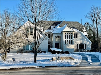 8556 Timber Trail, Brecksville, OH 44141