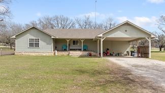 2106 Chaparral Rd, Azle, TX 76020