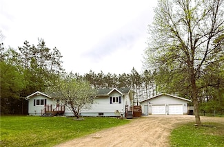 1051 E Chippewa Ave, Bruce, WI 54819