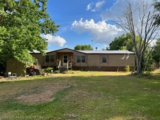 41 Ferguson Ln, Frostproof, FL 33843