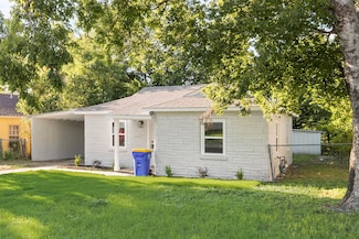 542 S Redford Ln, Fort Worth, TX 76108