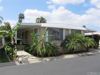 23301 Ridge Route Dr Unit 37, Laguna Hills, CA 92653