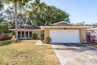 1174 Keene Rd, Dunedin, FL 34698