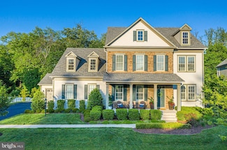 41223 Chatham Green Cir, Aldie, VA 20105