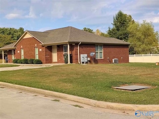 703 Wall Rd, Huntsville, AL 35811