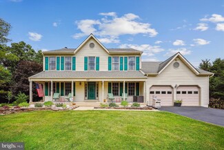 10 Canterfield Ct, Germantown, MD 20876