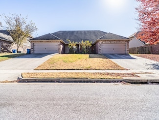 3007 SW Amberwood Ave Unit 2, Bentonville, AR 72712