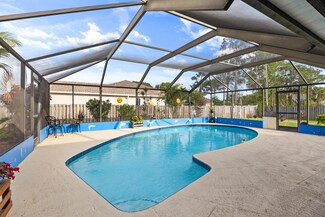 257 SW Thornhill Dr, Port Saint Lucie, FL 34984