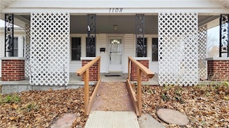 1108 Roosevelt Ave, Saint Joseph, MO 64505