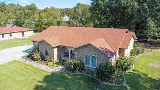 18714 Johns Ln, Roland, AR 72135