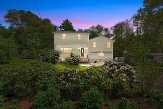 130 E Foxboro St, Sharon, MA 02067