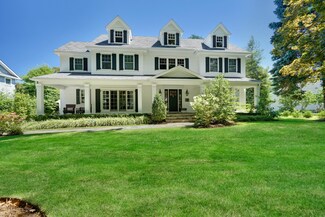36 Robin Rd, Rumson, NJ 07760