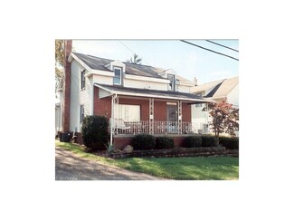 112 Liberty St E, East Canton, OH 44730