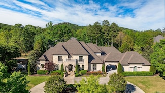 64 Sologne Cir, Little Rock, AR 72223
