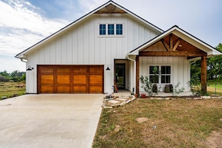 5635 Fm 2495, Athens, TX 75752