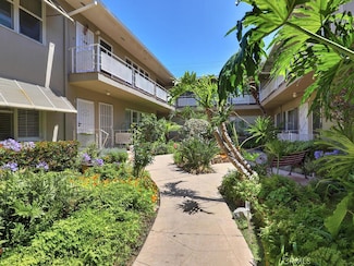 3042 E 3rd St Unit 5, Long Beach, CA 90814