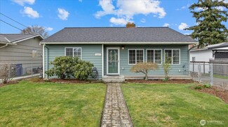 1207 S 13th St, Mount Vernon, WA 98274